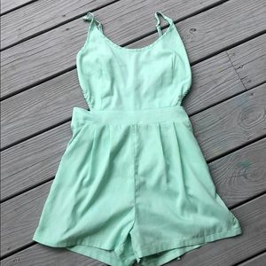 SUPER CUTE ROMPER